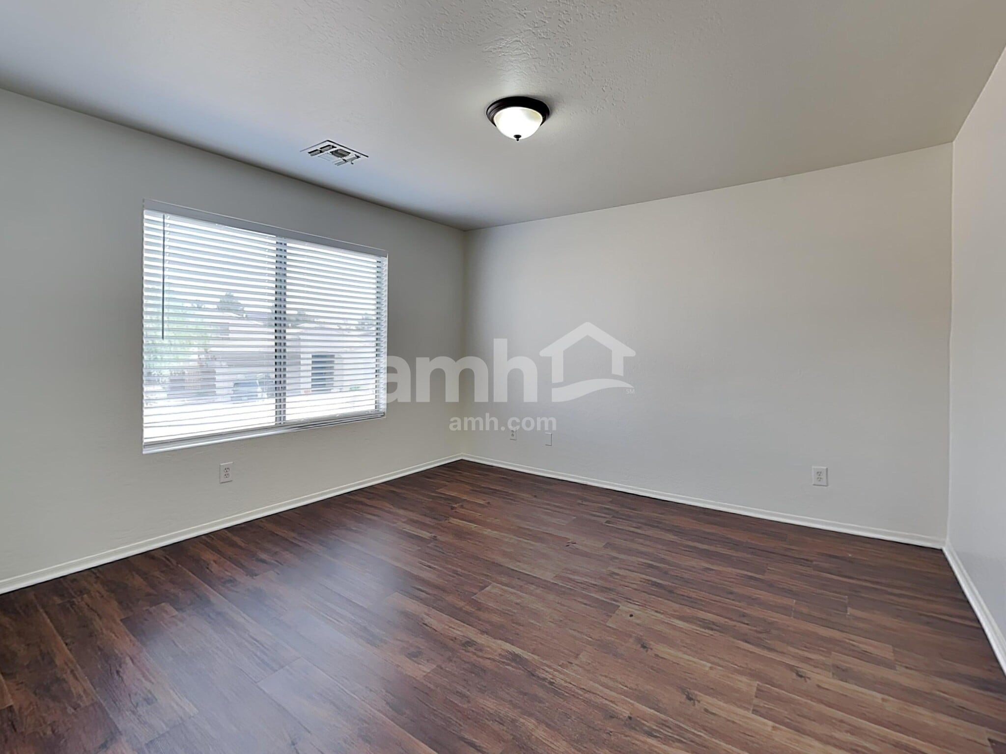 Building Photo - 2138 S Compton