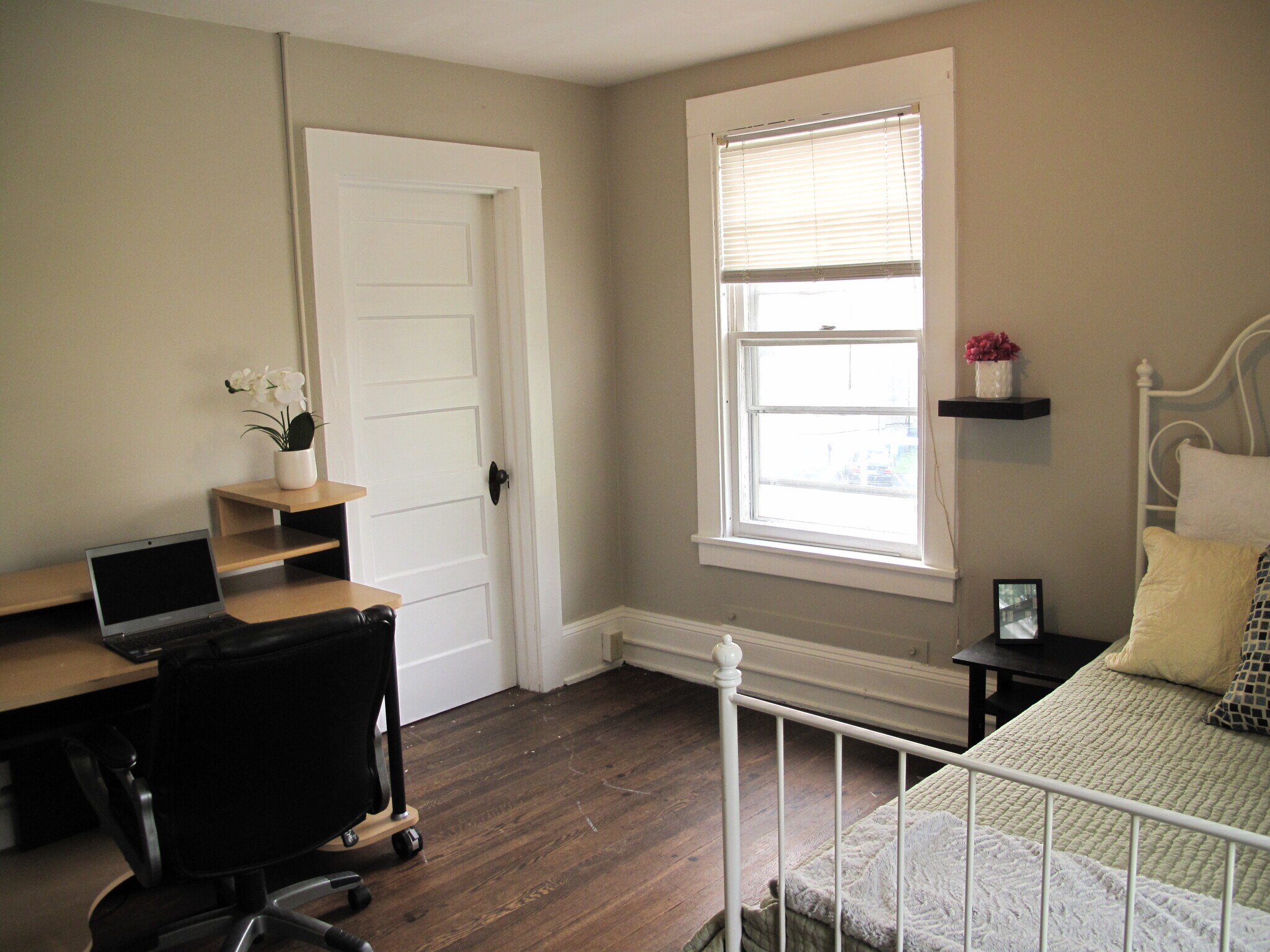 Building Photo - 311 Dryden Rd