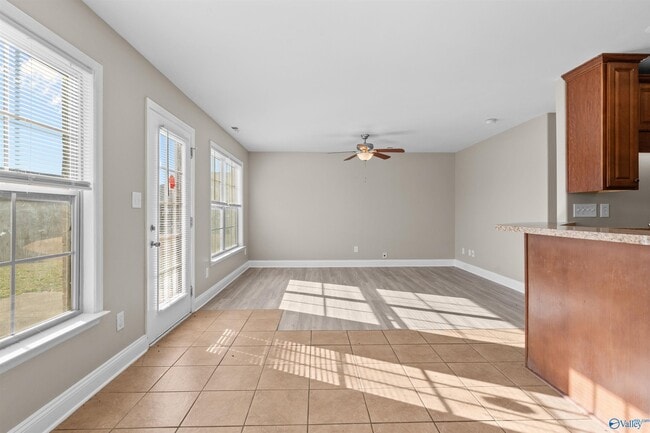 Building Photo - 161 Fields Pond Dr