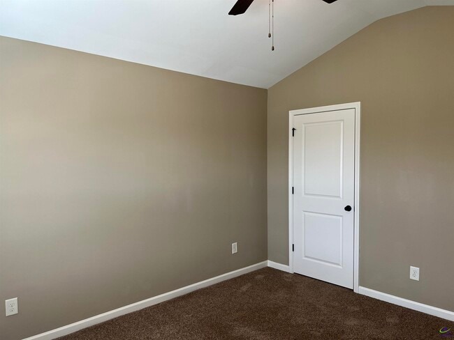 Building Photo - 104 Jared Court