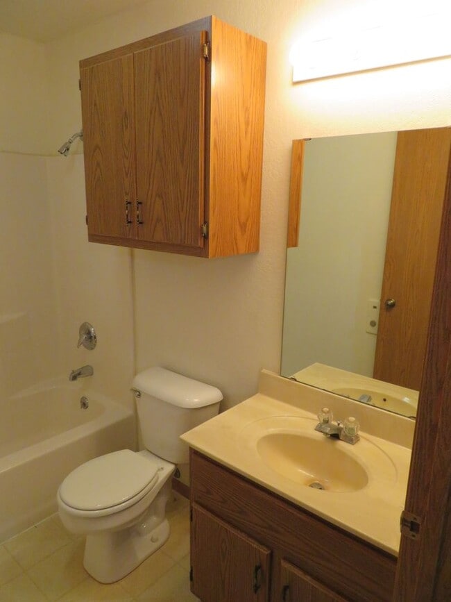 Building Photo - Castle Rock 405 BLDG