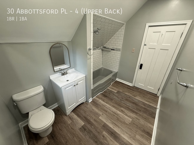 Building Photo - 30 Abbottsford Pl