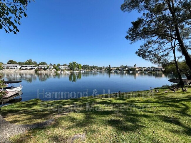 Building Photo - 3804 Mainsail Cir
