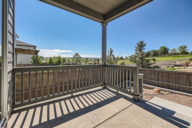 Building Photo - 18374 Grosbeak Pl
