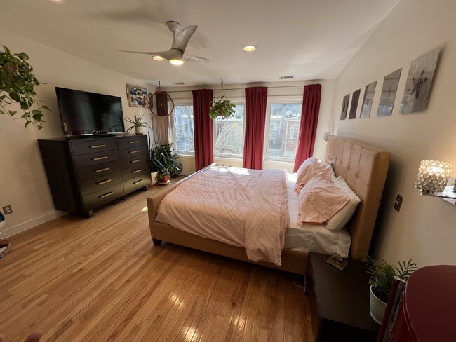 Master bedroom - 219 K St NE