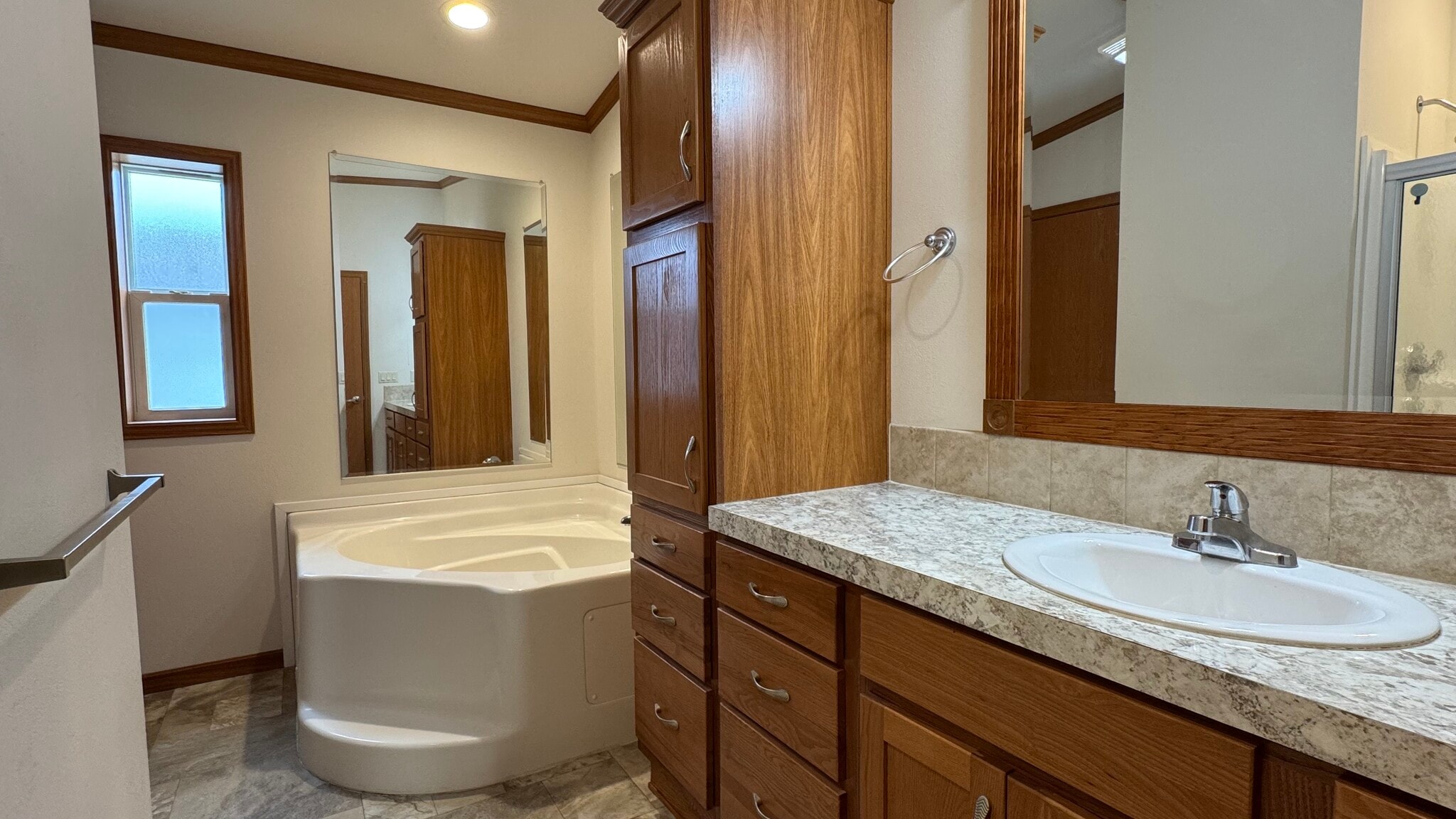 Building Photo - 2215 Osprey Pl NW