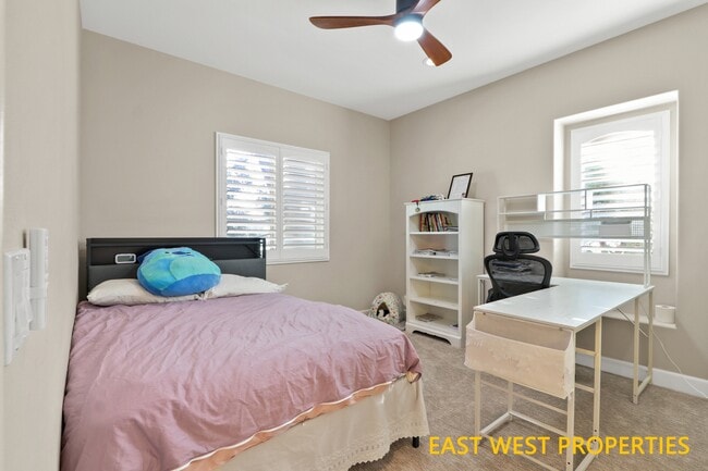 Building Photo - 27 Hathaway