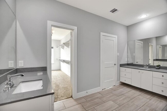 Building Photo - 20 Evanston St