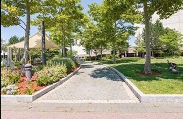 Building Photo - 73 Broad Reach