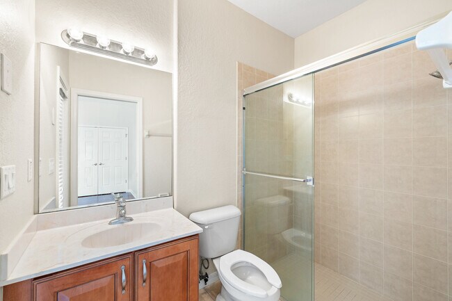 Building Photo - 27417 Silver Thatch Dr