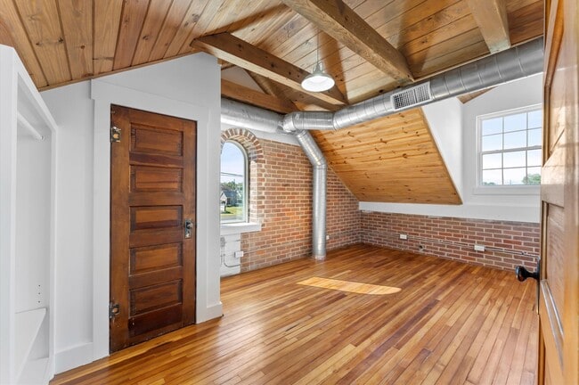 Building Photo - 1420 FM 1960