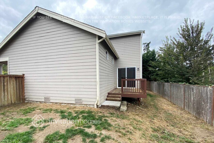 Building Photo - 6625 207th St Ct E