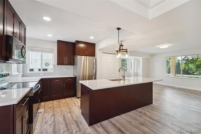 Building Photo - 4501 E Kentucky Cir