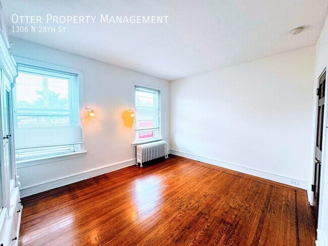 Building Photo - 1306 N 28th St