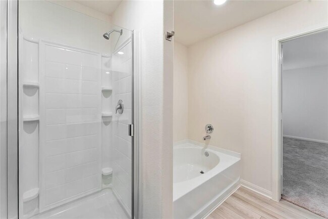 Building Photo - 408 Elaine Vly Dr