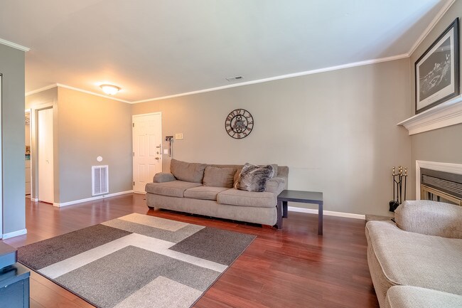 Building Photo - 1244 Williams Port Dr