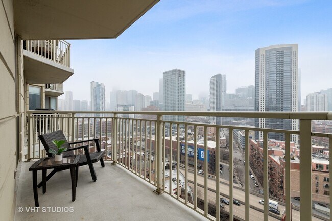 View from balcony - 645 N Kingsbury St