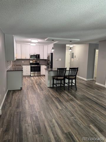 Building Photo - 3082 S Wheeling Way