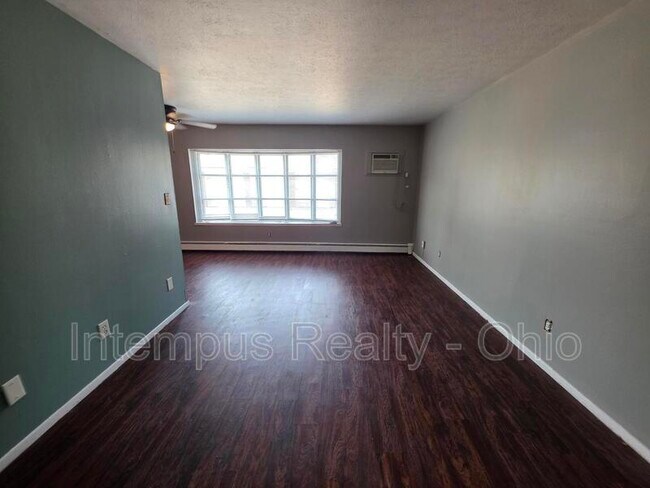 Building Photo - 31622 N Marginal Dr