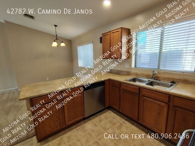 Building Photo - 42782 W Camino de Janos