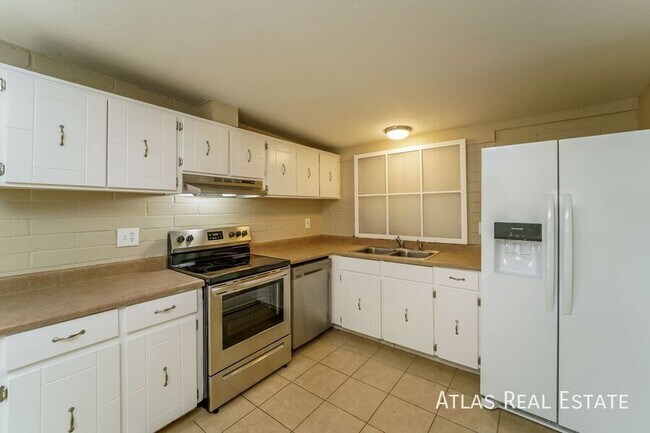 Building Photo - 6949 E Casey Pl