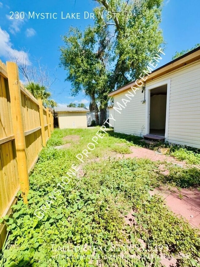 Building Photo - 230 Mystic Lake Dr N