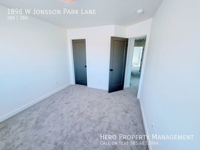 Building Photo - Gorgeous Lehi Townhomes!!!