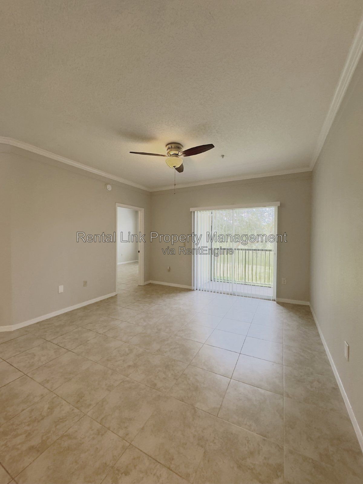 Building Photo - 11530 Villa Grand
