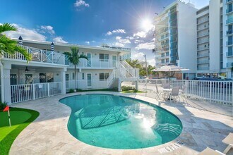 Building Photo - 1650 N Riverside Dr