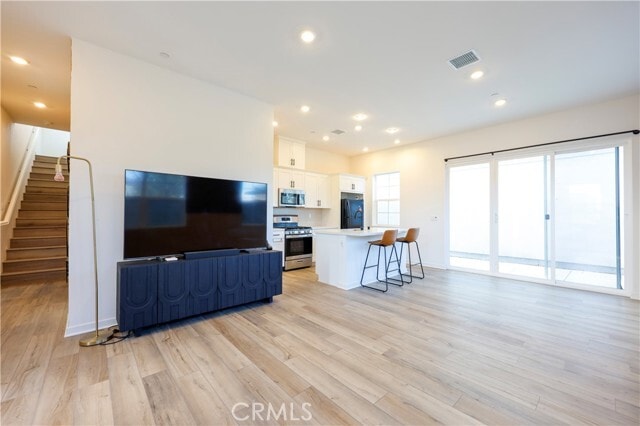 Building Photo - 4437 S Fairmount Pso