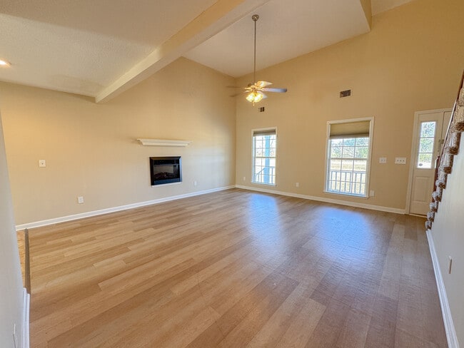 Building Photo - 8585 Clito Rd