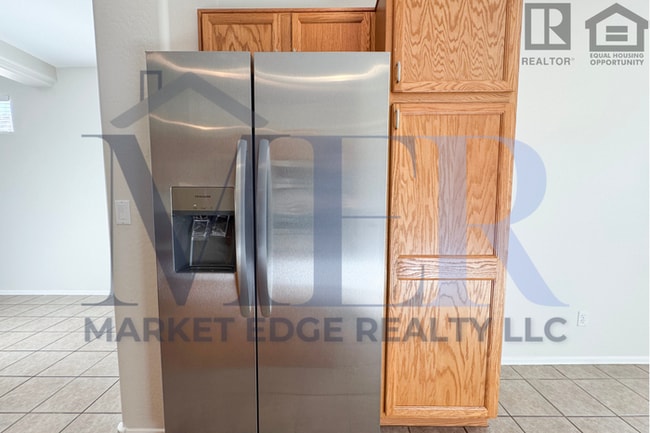 Building Photo - 3Bed/2Bath Home at Cotton Ln/Greenway Rd! $199 MOVE-IN SPECIAL! Ready for Immediate Move-In!