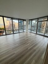 Building Photo - 751 S Clark St