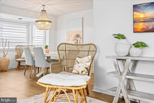 Building Photo - 208 N Lancaster Ave