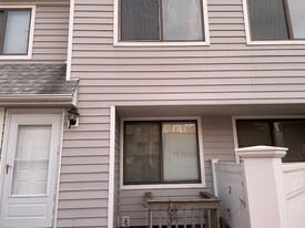 Building Photo - 428 Thoreau Rd