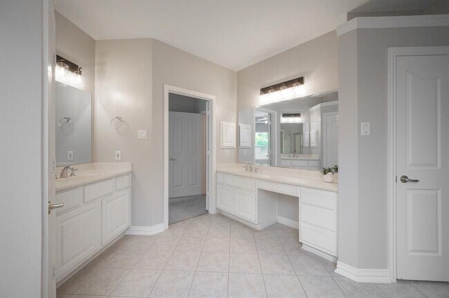 Building Photo - 2373 Indigo Harbour Ln