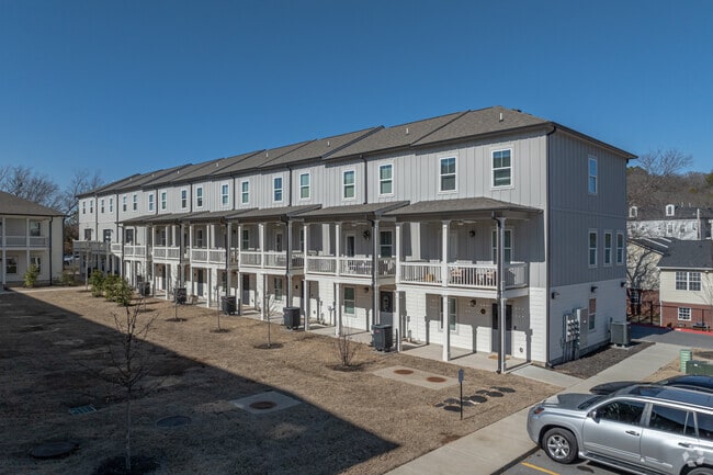 Primary Photo - Mitchell Yards