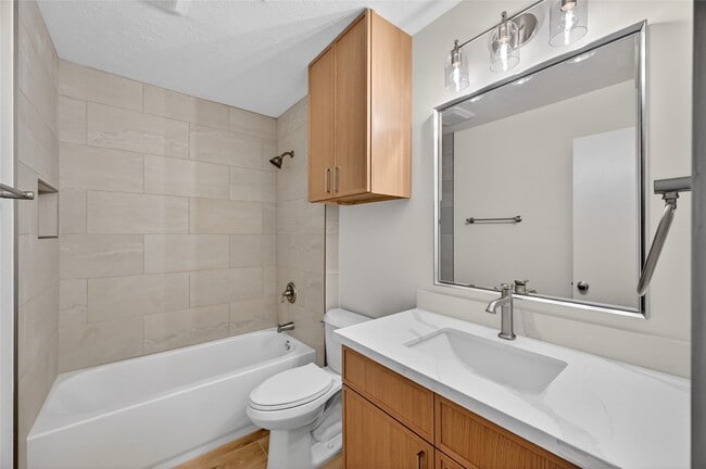 Building Photo - 22107 N Fork Dr