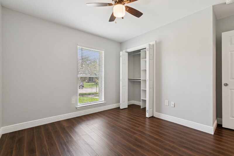 Building Photo - 30 Azalea Ct