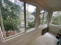 Building Photo - 2+ Bedroom 1 Bath Single Family Home In Ma...