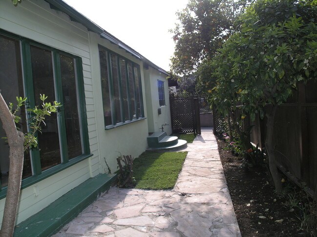 Front yard - 6350 Deep Dell Pl