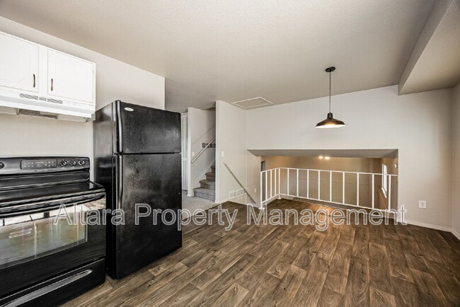 Building Photo - 3459 Springnite Dr