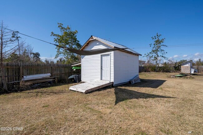 Building Photo - 707 Plantation Cir