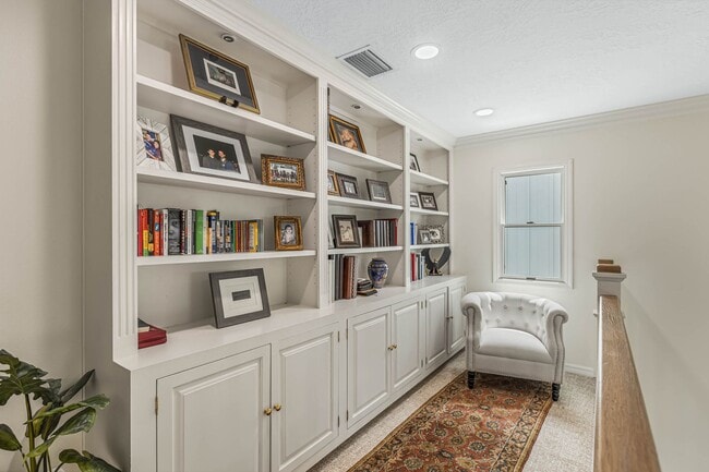 Building Photo - Renovated 3/3 Pool Home home in the heart of Delaney Park of Downtown Orlando