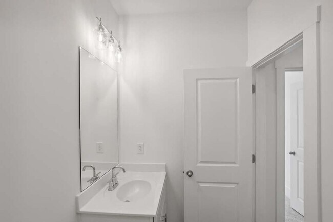 Building Photo - 1621 Gunnin Trce NW