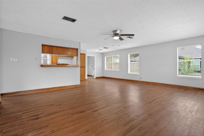 Building Photo - 601 Chateau Woods Pkwy Dr