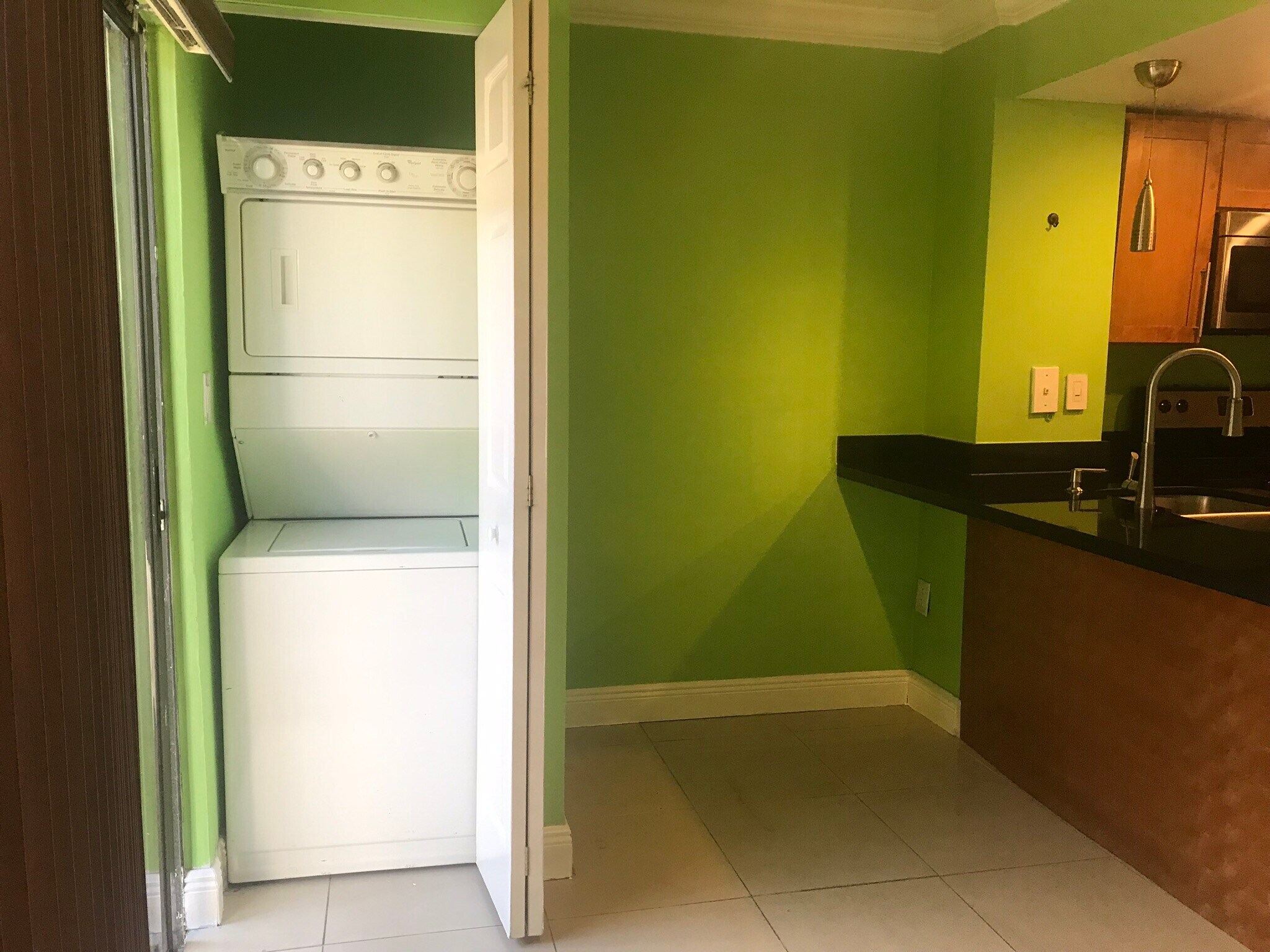 Building Photo - 1811 SW 107th Ave