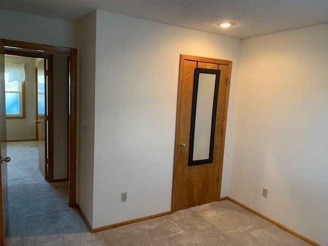Building Photo - 1701 NE Patterson Dr