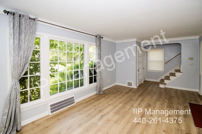 Building Photo - 3821 Kirkwood-