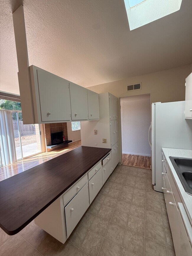 Building Photo - 3210 Trawler Pl